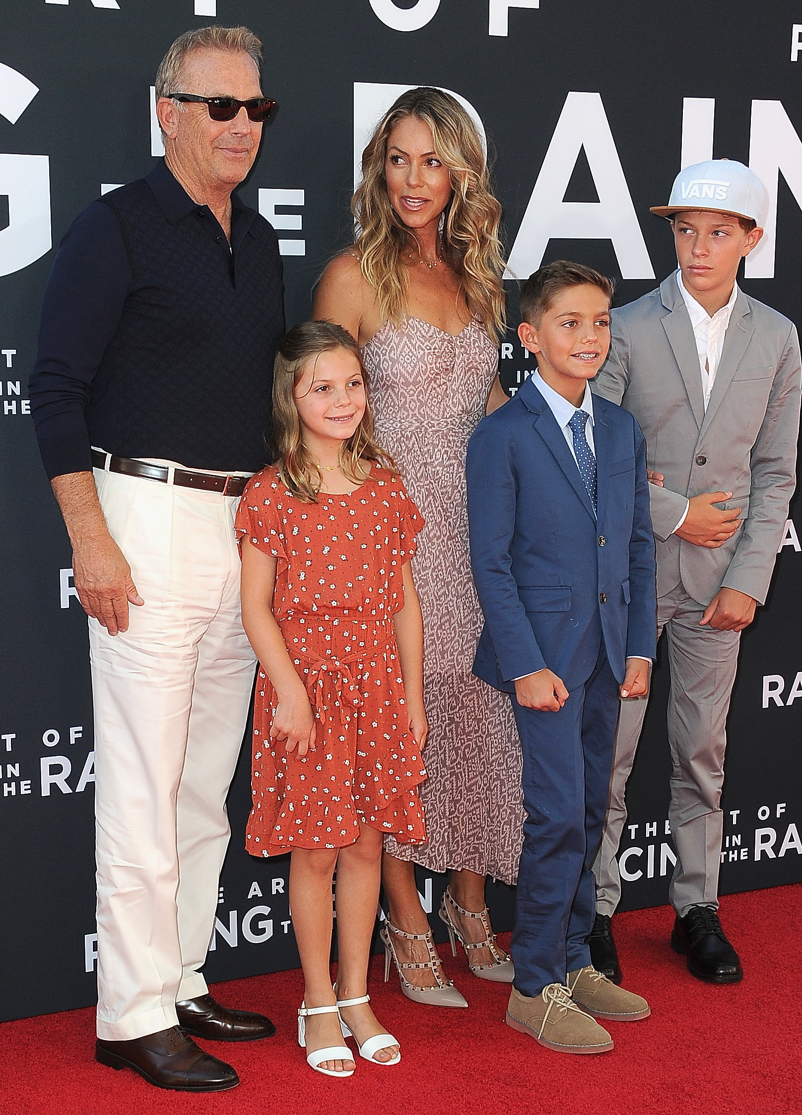 Grace Avery Costner, Kevin Costner, Hayes Logan Costner, Christine Baumgartner and Cayden Wyatt Costner attend and event on August 1, 2019 in Los Angeles, California. | Source: Getty Images